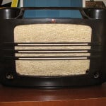 Speaker placed inside radio (front view)