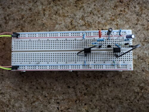 Building the 555 Police Siren circuit on breadboard - step 4